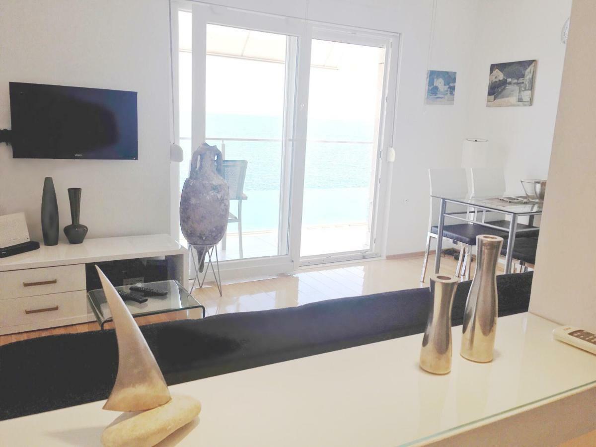 Apartment Sol - 5M From The Sea Drasnice Εξωτερικό φωτογραφία