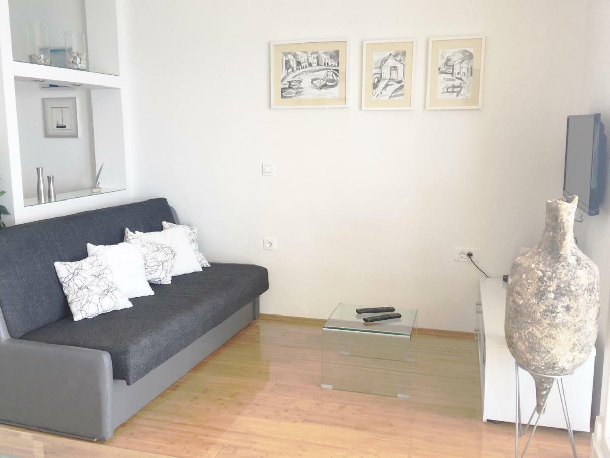 Apartment Sol - 5M From The Sea Drasnice Εξωτερικό φωτογραφία