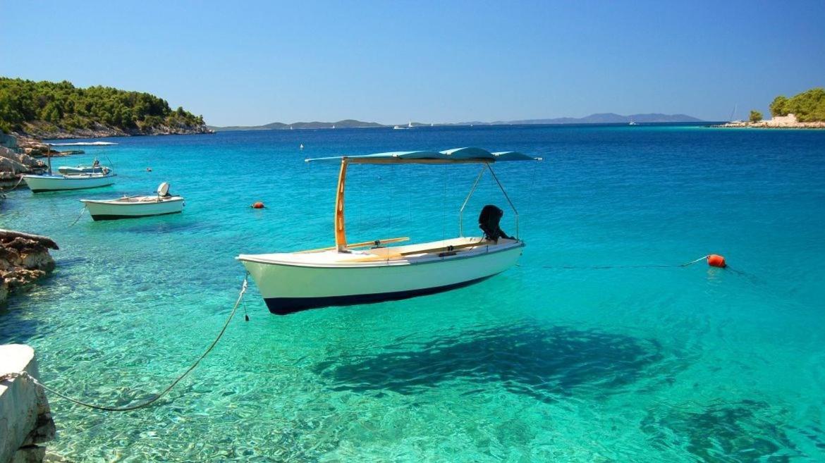 Apartment Sol - 5M From The Sea Drasnice Εξωτερικό φωτογραφία